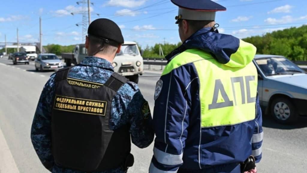 Собственник не может совершать действия, требующие регистрации в ГАИ