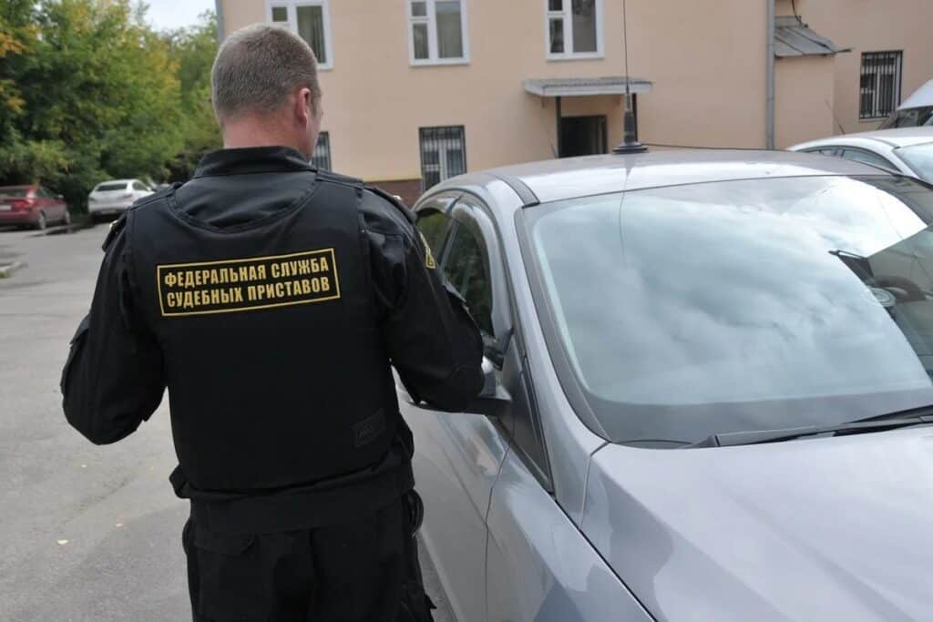 Запрет накладывают различные органы